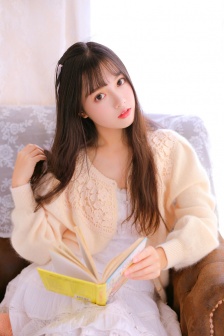 一下子就弄倒了一棵树