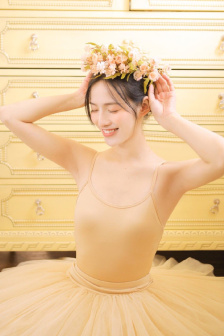 灰姑娘被树干童话小说介绍